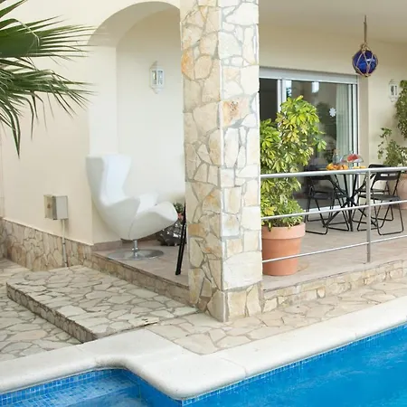 Holiday home Rocalla *